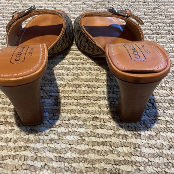 Coach shoes - Picture 2 of 4